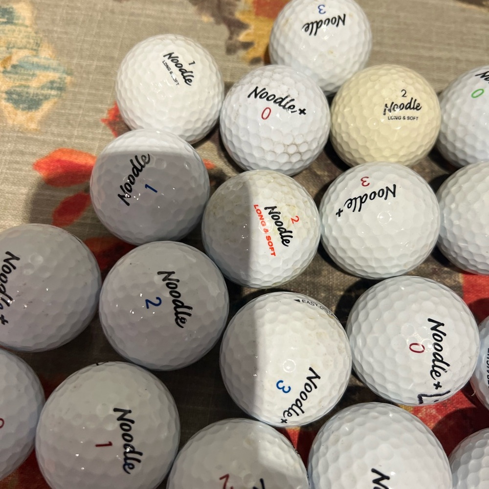 Noodle Used Golf Balls and Tees-37 - Picture 3 of 6